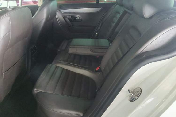 Used Volkswagen FAW-Volkswagen CC 2016 1.8TSI Luxury Model Left Rear Seat