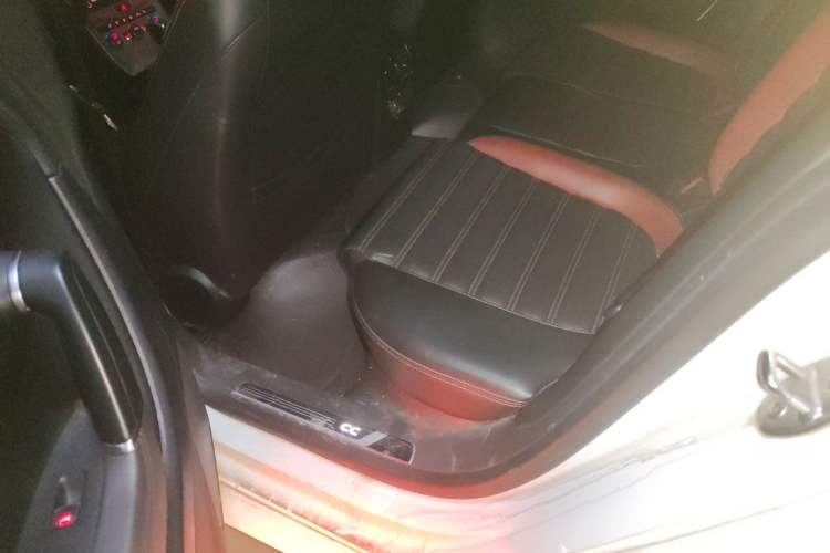 Used Volkswagen FAW-Volkswagen CC 2016 1.8TSI Luxury Model Left Rear Seat