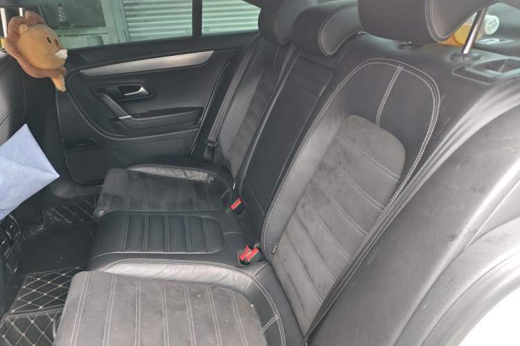 Used Volkswagen FAW-Volkswagen CC 2016 1.8TSI Luxury Model Left Rear Seat