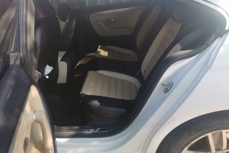 Used Volkswagen FAW-Volkswagen CC 2016 1.8TSI Prestige Model Left Rear Seat