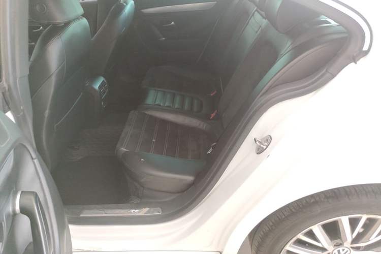 Used Volkswagen FAW-Volkswagen CC 2016 1.8TSI Luxury Model Left Rear Seat