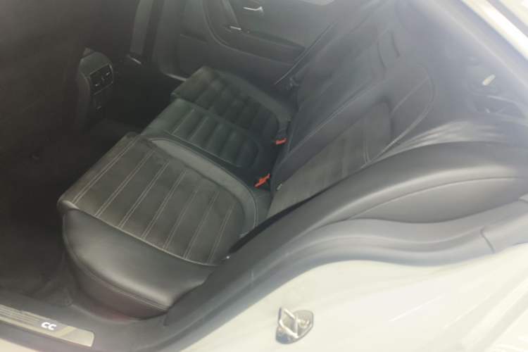 Used Volkswagen FAW-Volkswagen CC 2016 1.8TSI Luxury Model Left Rear Seat