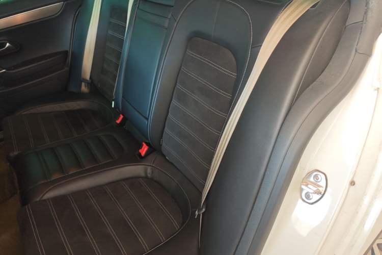 Used Volkswagen FAW-Volkswagen CC 2016 300TSI 25th Anniversary Edition Left Rear Seat