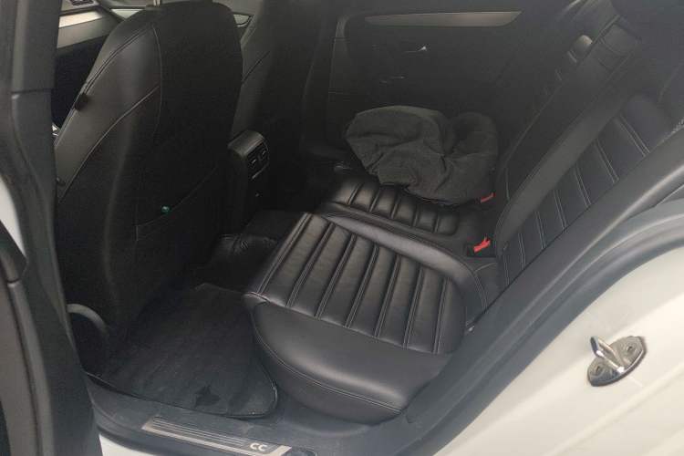 Used Volkswagen FAW-Volkswagen CC 2016 1.8TSI Prestige Model Left Rear Seat