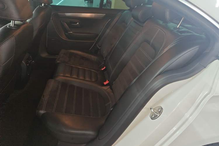 Used Volkswagen FAW-Volkswagen CC 2016 1.8TSI Luxury Model Left Rear Seat