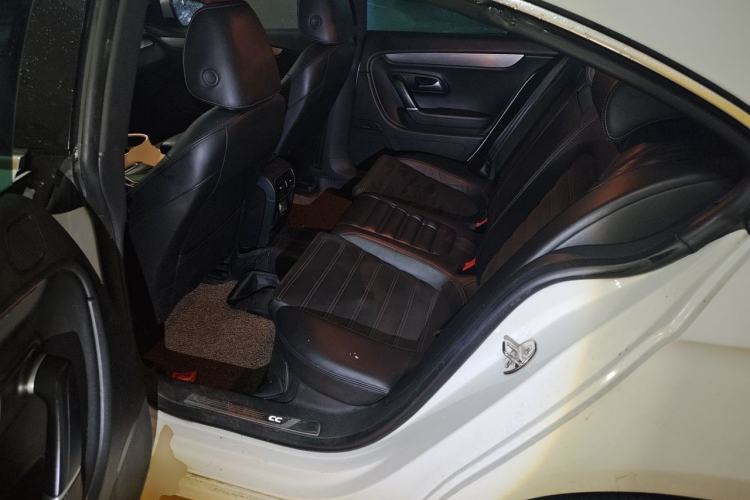 Used Volkswagen FAW-Volkswagen CC 2016 1.8TSI Luxury Model Left Rear Seat