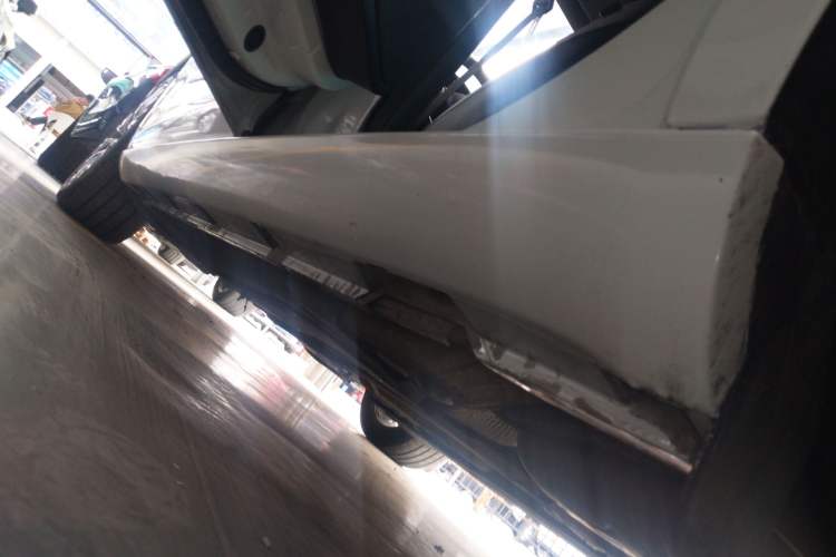 Used Volkswagen FAW-Volkswagen CC 2016 1.8TSI Luxury Model Left Side Sill