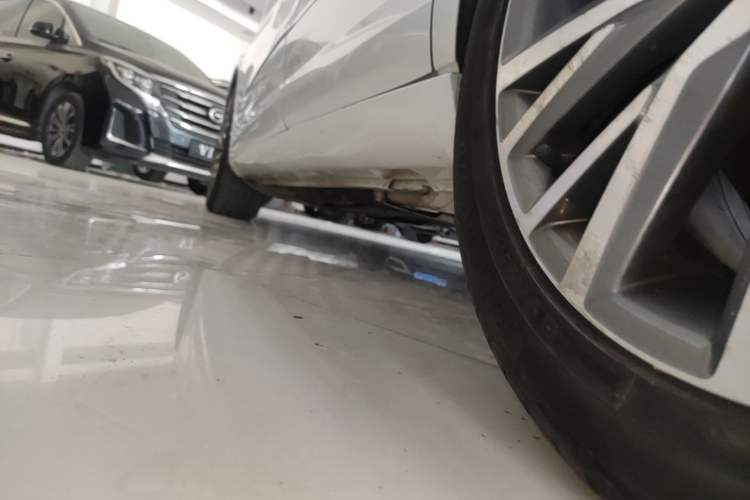 Used Volkswagen FAW-Volkswagen CC 2016 1.8TSI Luxury Model Left Side Sill