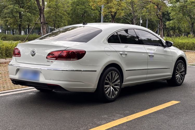 Used Volkswagen FAW-Volkswagen CC 2016 2.0 TSI Luxury Model Rear Right 45 Deg