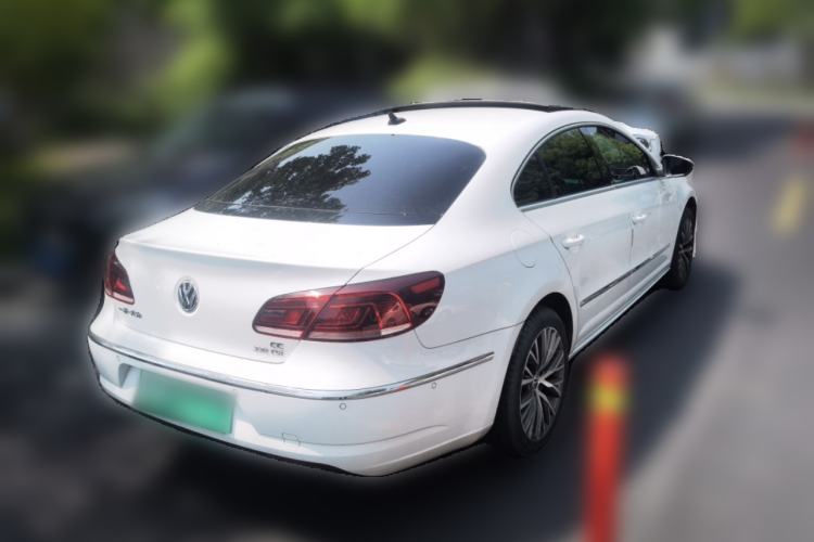 Used Volkswagen FAW-Volkswagen CC 2016 2.0 TSI Luxury Model Rear Right 45 Deg