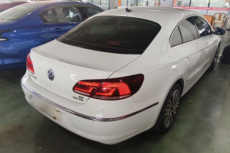 Used Volkswagen FAW-Volkswagen CC 2016 1.8TSI Luxury Model Rear Right 45 Deg