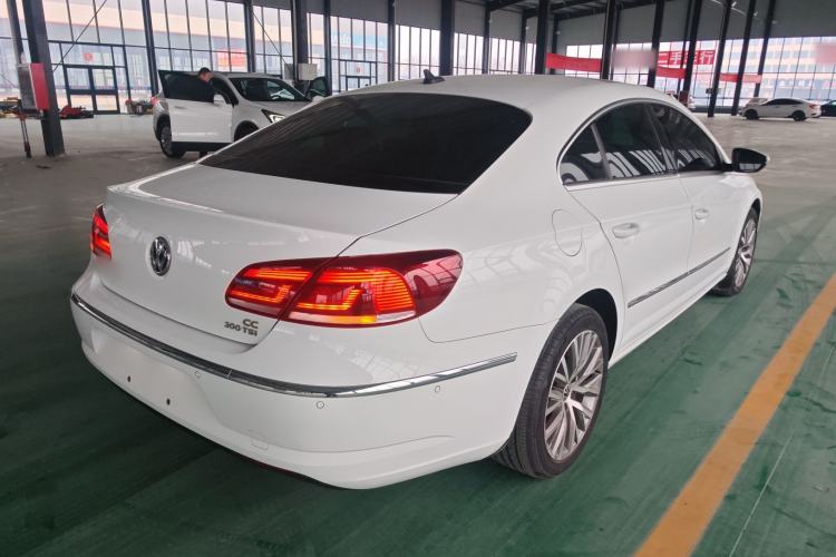 Used Volkswagen FAW-Volkswagen CC 2016 1.8TSI Luxury Model Rear Right 45 Deg