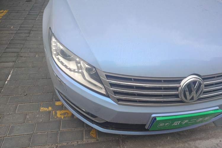 Used Volkswagen FAW-Volkswagen CC 2016 1.8TSI Prestige Model Right Front Headlight