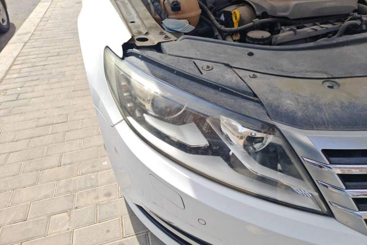 Used Volkswagen FAW-Volkswagen CC 2016 300TSI 25th Anniversary Edition Right Front Headlight