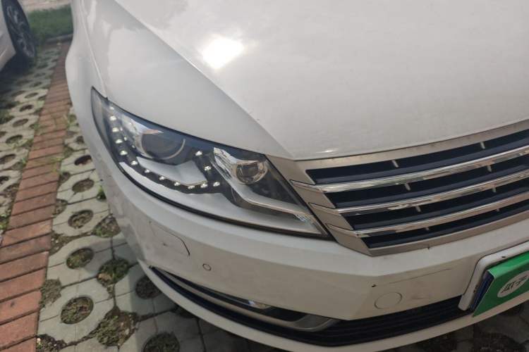 Used Volkswagen FAW-Volkswagen CC 2016 1.8TSI Prestige Model Right Front Headlight
