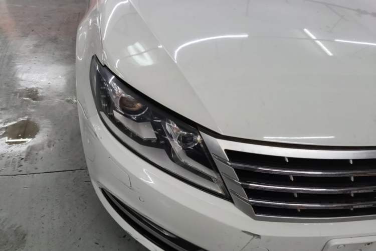 Used Volkswagen FAW-Volkswagen CC 2016 1.8TSI Luxury Model Right Front Headlight