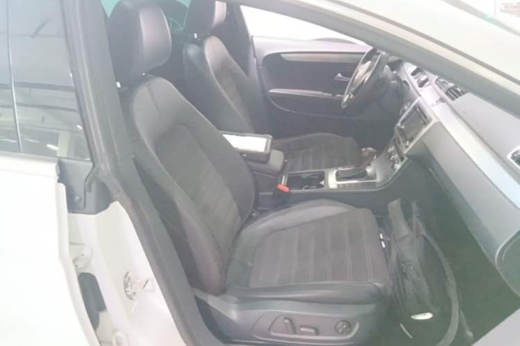 Used Volkswagen FAW-Volkswagen CC 2016 2.0 TSI Luxury Model Right Front Seat