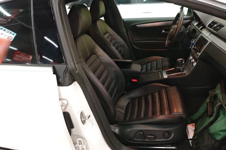 Used Volkswagen FAW-Volkswagen CC 2016 1.8TSI Prestige Model Right Front Seat