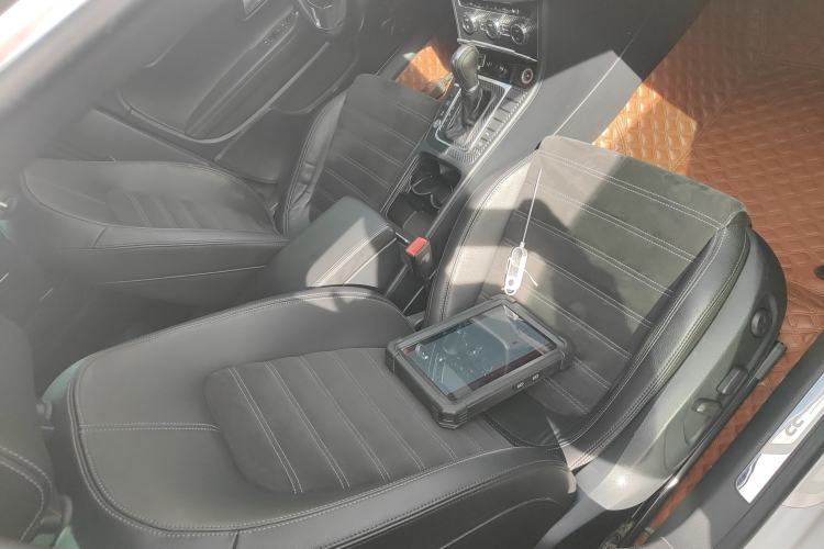 Used Volkswagen FAW-Volkswagen CC 2016 2.0 TSI Luxury Model Right Front Seat