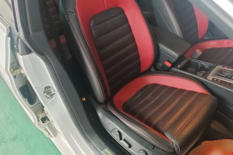 Used Volkswagen FAW-Volkswagen CC 2016 1.8TSI Luxury Model Right Front Seat