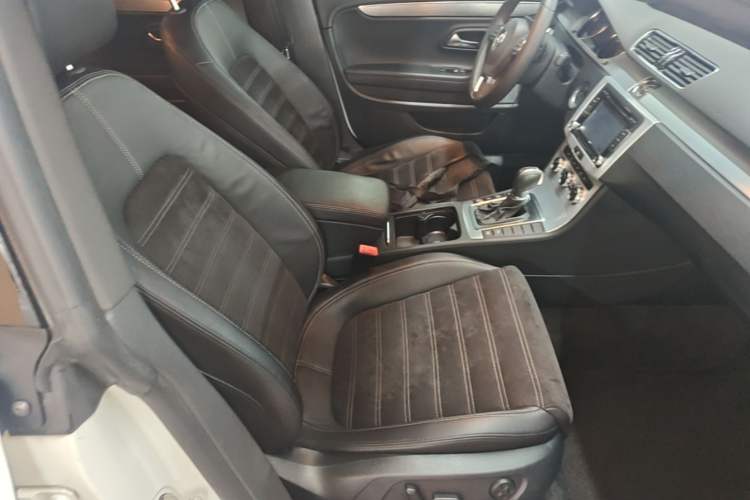 Used Volkswagen FAW-Volkswagen CC 2016 1.8TSI Luxury Model Right Front Seat