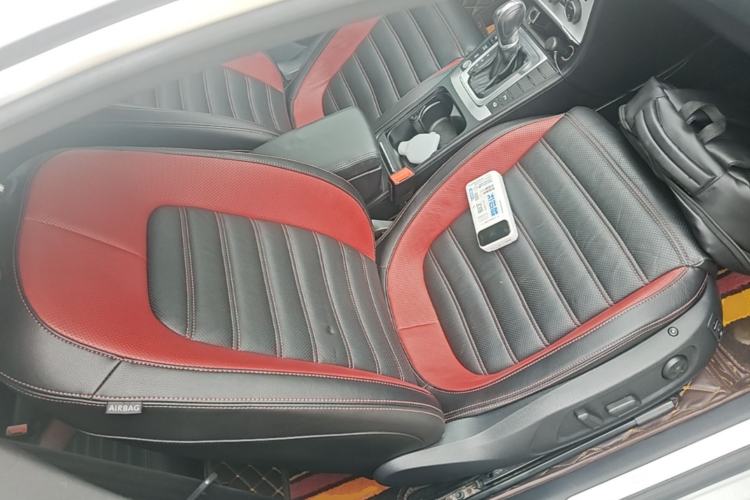 Used Volkswagen FAW-Volkswagen CC 2016 1.8TSI Luxury Model Right Front Seat