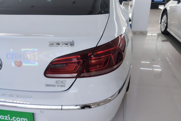 Used Volkswagen FAW-Volkswagen CC 2016 1.8TSI Luxury Model Right Rear Taillight