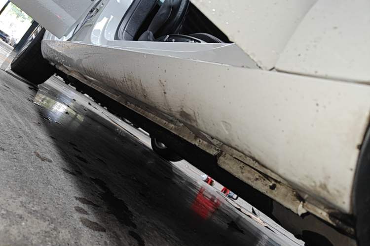 Used Volkswagen FAW-Volkswagen CC 2016 1.8TSI Prestige Model Right Side Sill