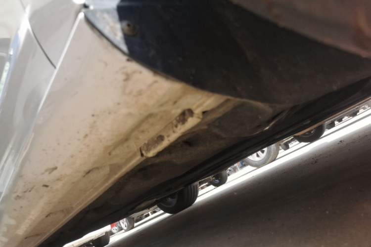 Used Volkswagen FAW-Volkswagen CC 2016 1.8TSI Prestige Model Right Side Sill