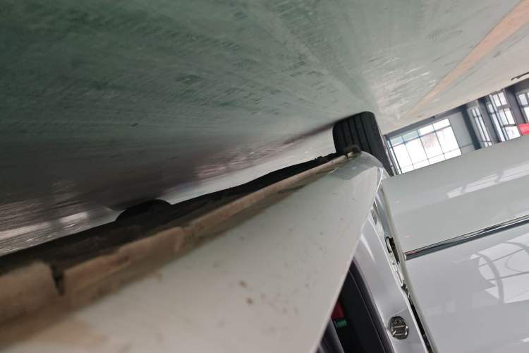 Used Volkswagen FAW-Volkswagen CC 2016 1.8TSI Luxury Model Right Side Sill