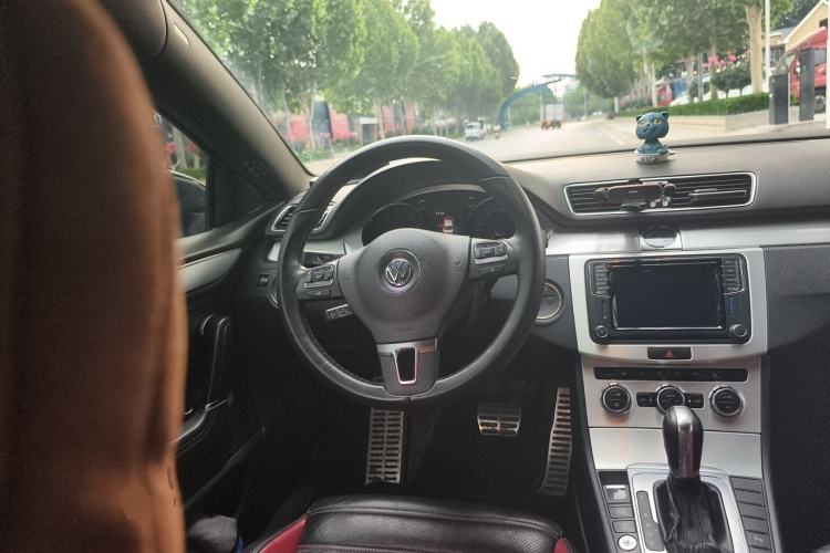 Used Volkswagen FAW-Volkswagen CC 2016 1.8TSI Luxury Model Steering Wheel