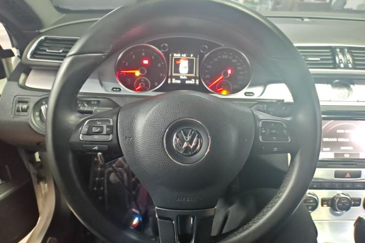 Used Volkswagen FAW-Volkswagen CC 2016 2.0 TSI Luxury Model Steering Wheel