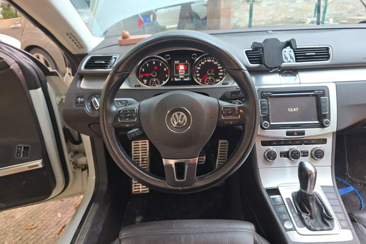 Used Volkswagen FAW-Volkswagen CC 2016 2.0 TSI Ultimate Edition Steering Wheel