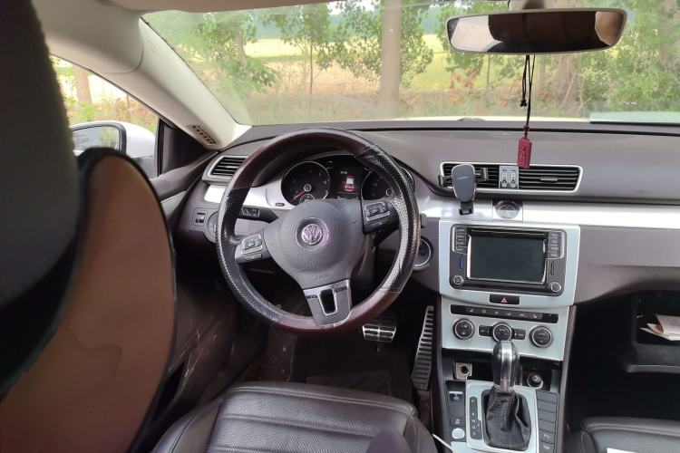Used Volkswagen FAW-Volkswagen CC 2016 1.8TSI Luxury Model Steering Wheel
