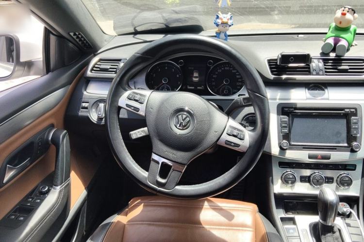 Used Volkswagen FAW-Volkswagen CC 2016 2.0 TSI Luxury Model Steering Wheel