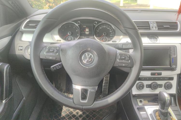 Used Volkswagen FAW-Volkswagen CC 2016 1.8TSI Luxury Model Steering Wheel