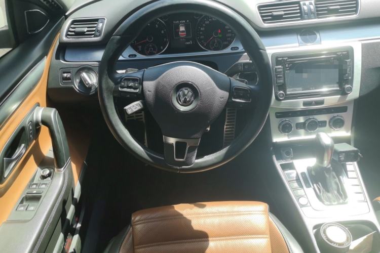 Used Volkswagen FAW-Volkswagen CC 2016 1.8TSI Luxury Model Steering Wheel