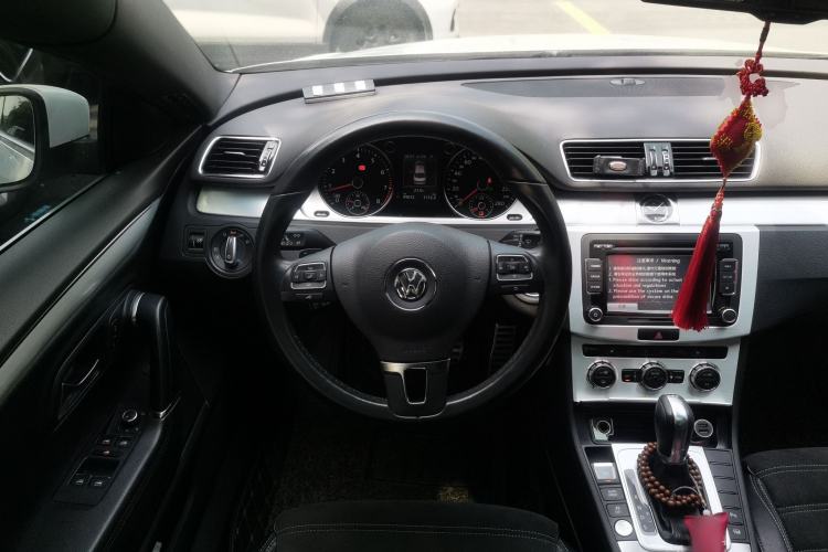 Used Volkswagen FAW-Volkswagen CC 2016 2.0 TSI Luxury Model Steering Wheel