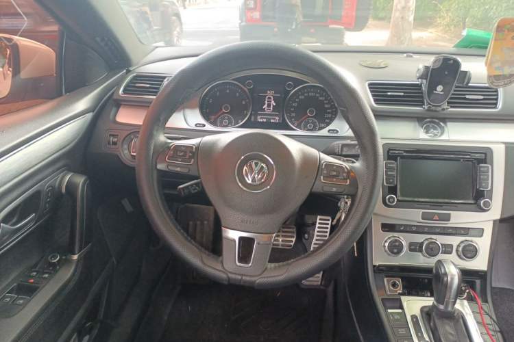 Used Volkswagen FAW-Volkswagen CC 2016 1.8TSI Prestige Model Steering Wheel