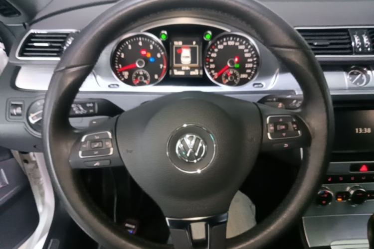 Used Volkswagen FAW-Volkswagen CC 2016 2.0 TSI Luxury Model Steering Wheel