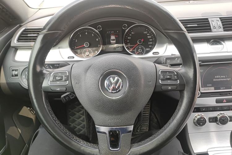 Used Volkswagen FAW-Volkswagen CC 2016 1.8TSI Luxury Model Steering Wheel