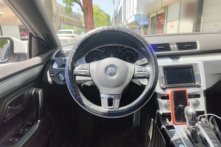 Used Volkswagen FAW-Volkswagen CC 2016 1.8TSI Luxury Model Steering Wheel