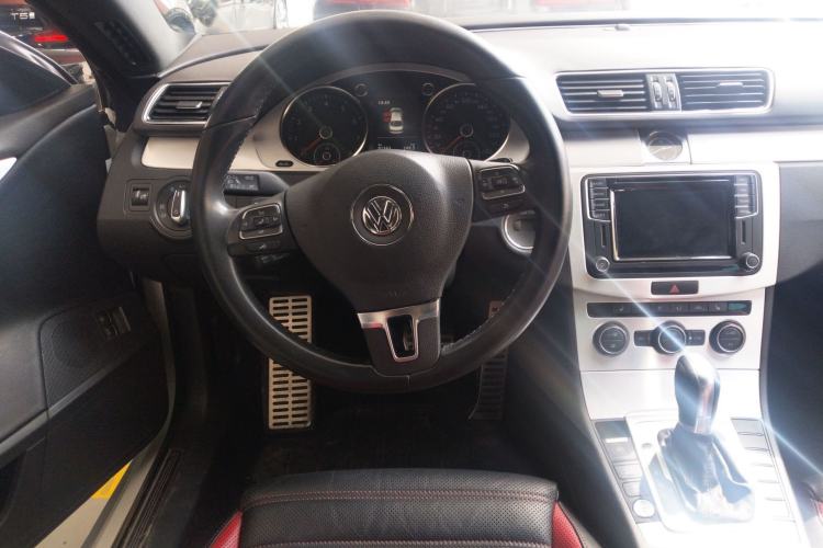 Used Volkswagen FAW-Volkswagen CC 2016 1.8TSI Luxury Model Steering Wheel