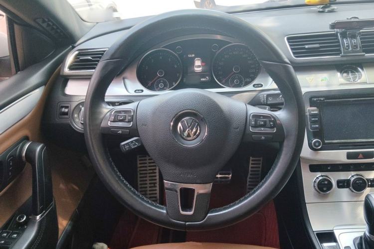 Used Volkswagen FAW-Volkswagen CC 2016 1.8TSI Luxury Model Steering Wheel
