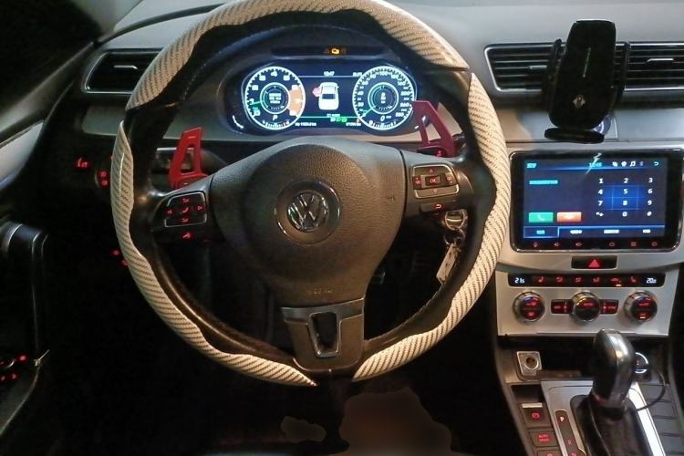 Used Volkswagen FAW-Volkswagen CC 2016 1.8TSI Prestige Model Steering Wheel