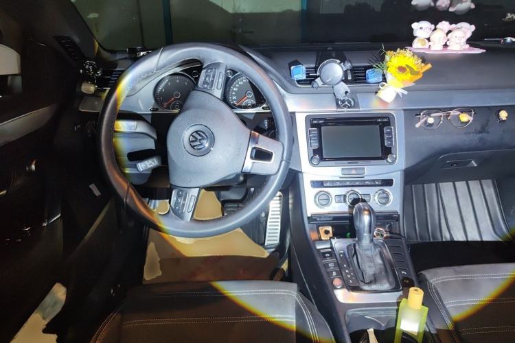 Used Volkswagen FAW-Volkswagen CC 2016 1.8TSI Luxury Model Steering Wheel