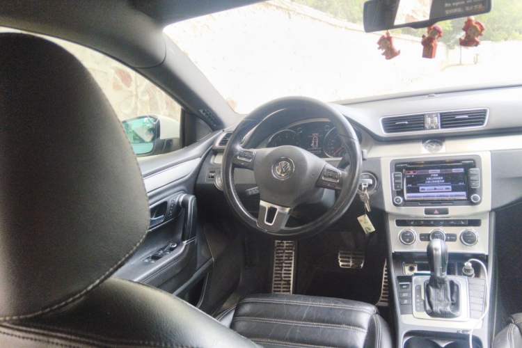 Used Volkswagen FAW-Volkswagen CC 2016 1.8TSI Prestige Model Steering Wheel