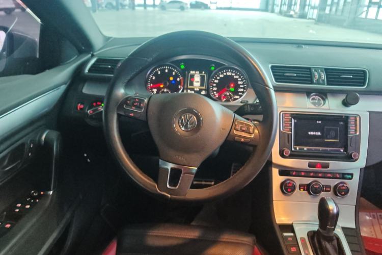 Used Volkswagen FAW-Volkswagen CC 2016 1.8TSI Luxury Model Steering Wheel