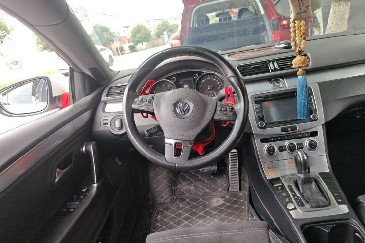 Used Volkswagen FAW-Volkswagen CC 2016 1.8TSI Luxury Model Steering Wheel