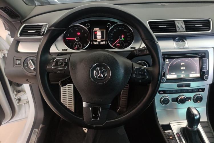 Used Volkswagen FAW-Volkswagen CC 2016 1.8TSI Luxury Model Steering Wheel